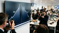 Graphique comparatif du chômage des jeunes entre la France et l'Espagne montrant l'écart de performance.