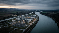 Vue aérienne du site de l'ancienne centrale nucléaire de Fessenheim, symbolisant la reconversion des Territoires après un choc industriel majeur.