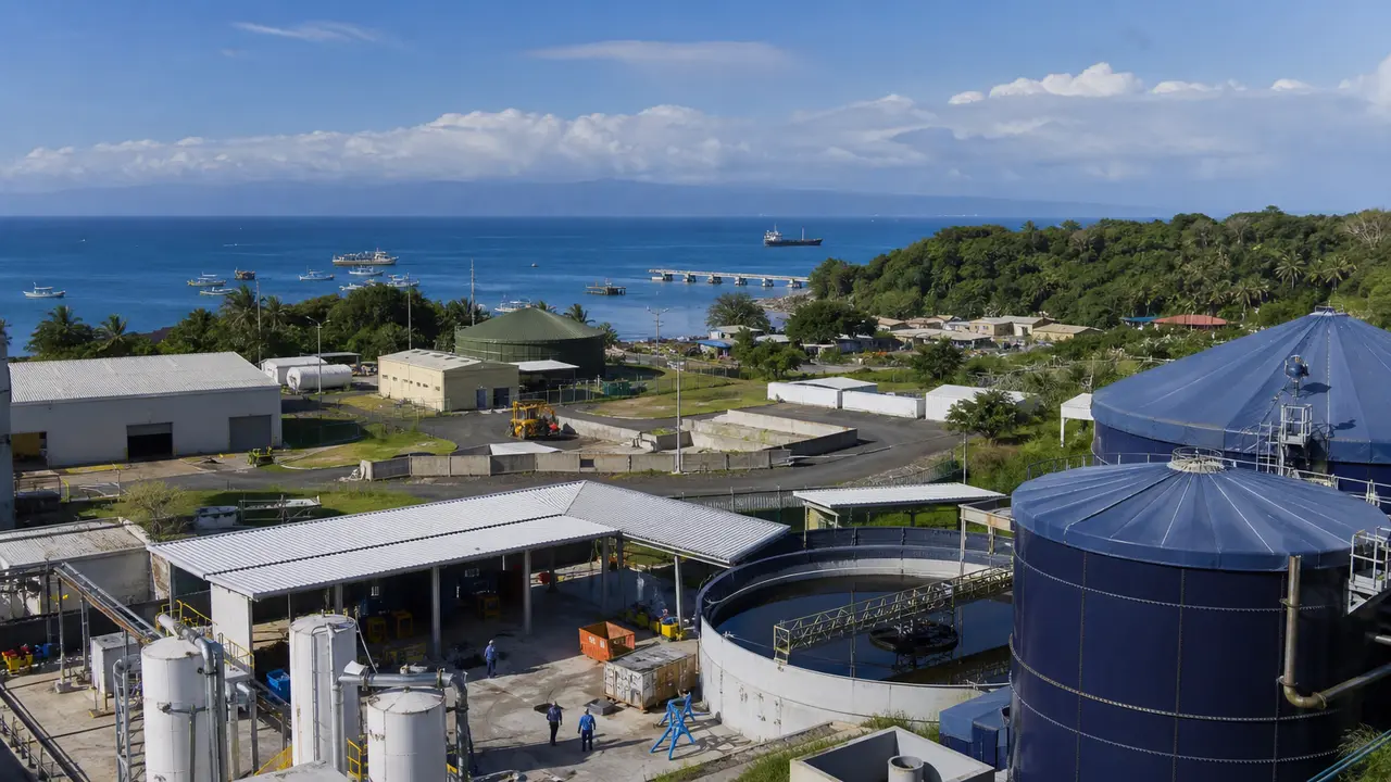 Carte et infrastructures illustrant les projets d’investissement outre-mer