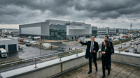 Lignes de production automatisées de la gigafactory Symbio hydrogène pour piles à combustible.